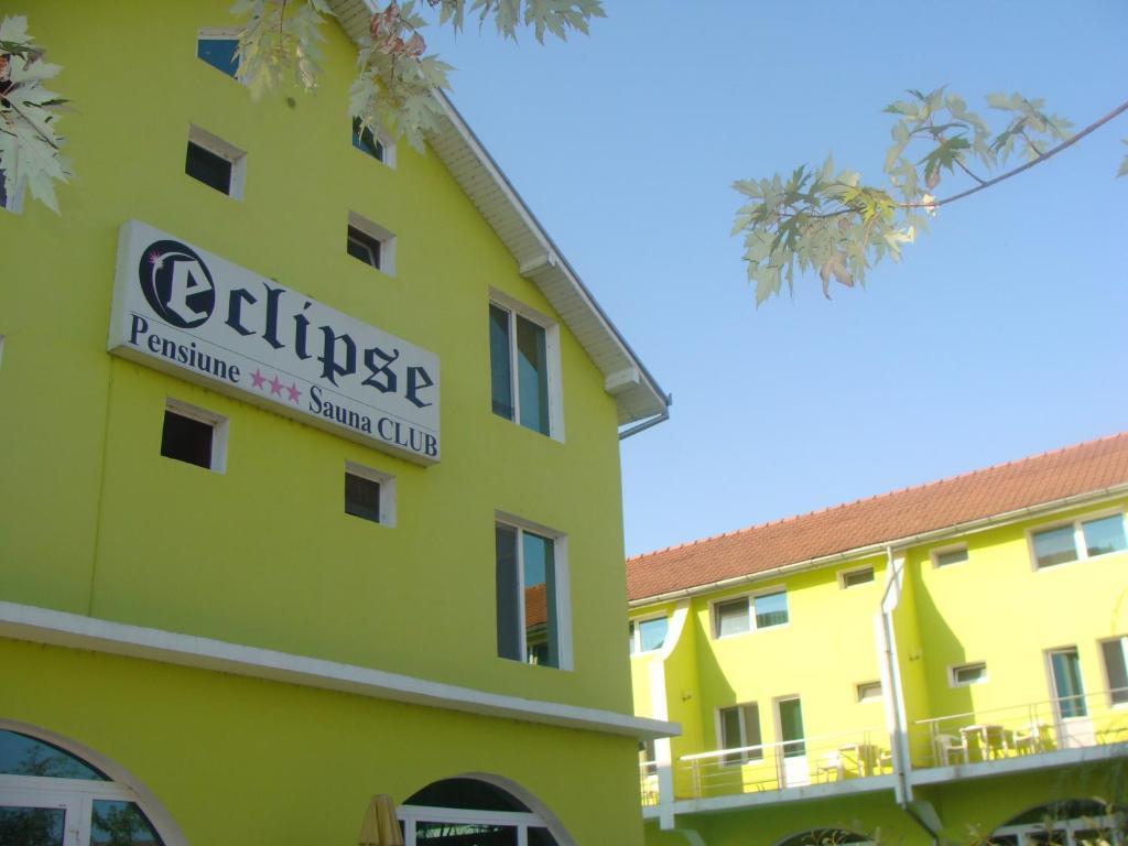 Pension Eclipse Oradea Ngoại thất bức ảnh